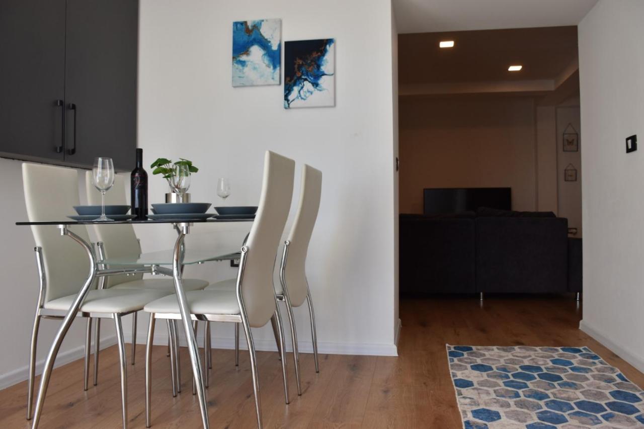 Appartement Apartman Lucana à Tribalj Extérieur photo