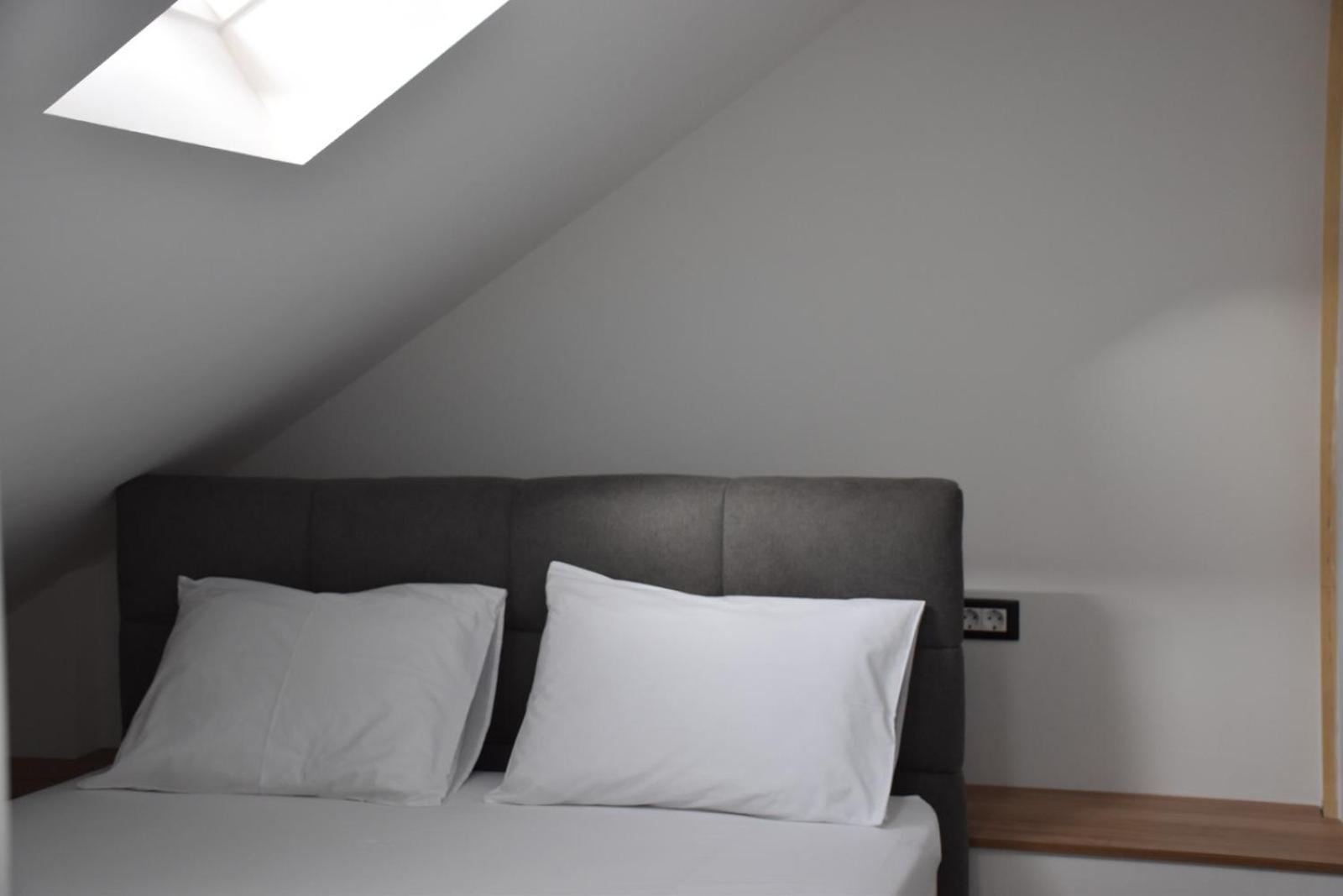 Appartement Apartman Lucana à Tribalj Extérieur photo
