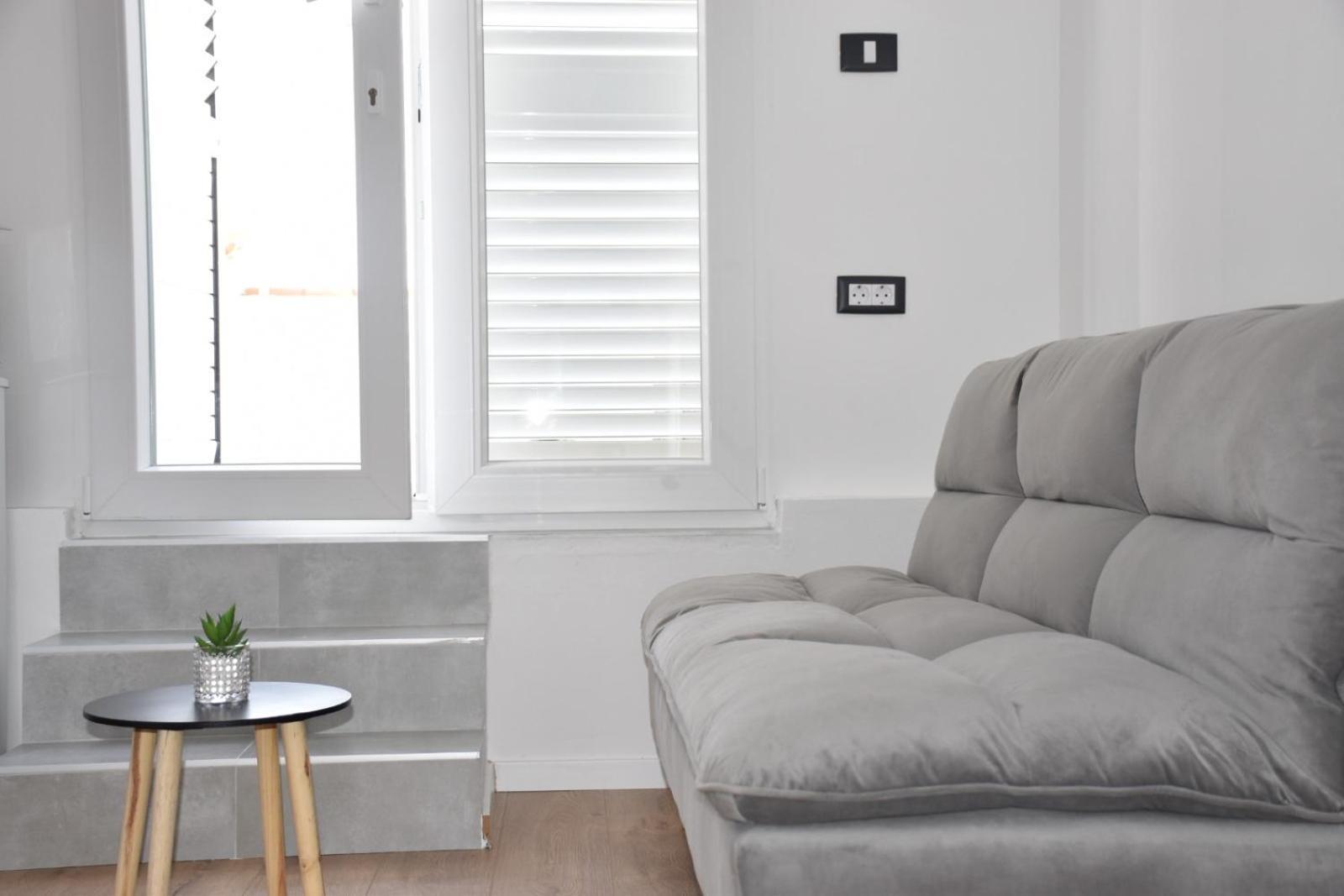 Appartement Apartman Lucana à Tribalj Extérieur photo