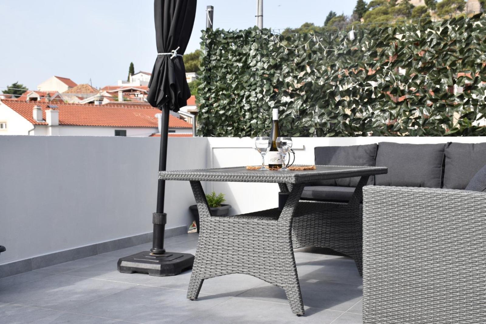 Appartement Apartman Lucana à Tribalj Extérieur photo