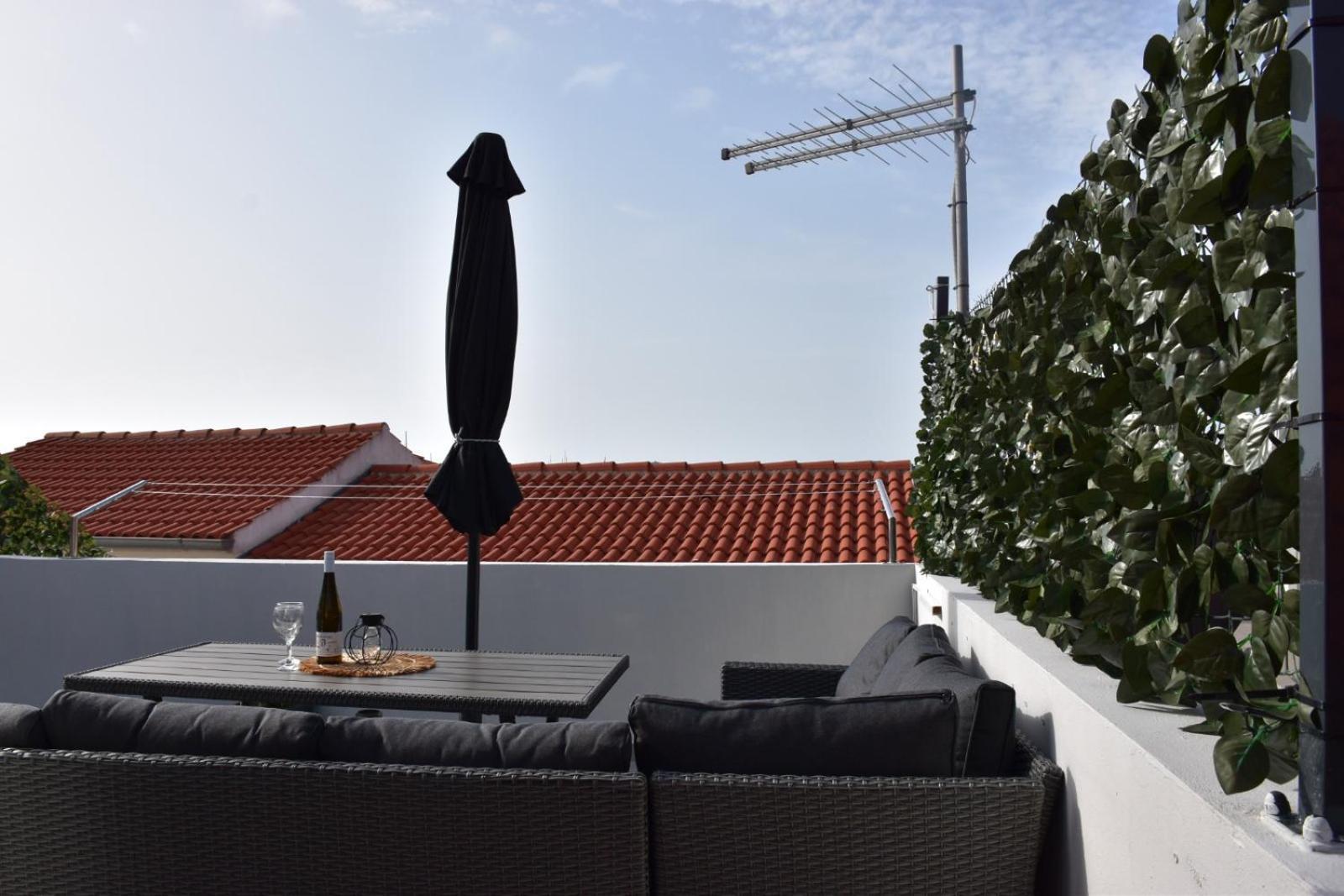 Appartement Apartman Lucana à Tribalj Extérieur photo